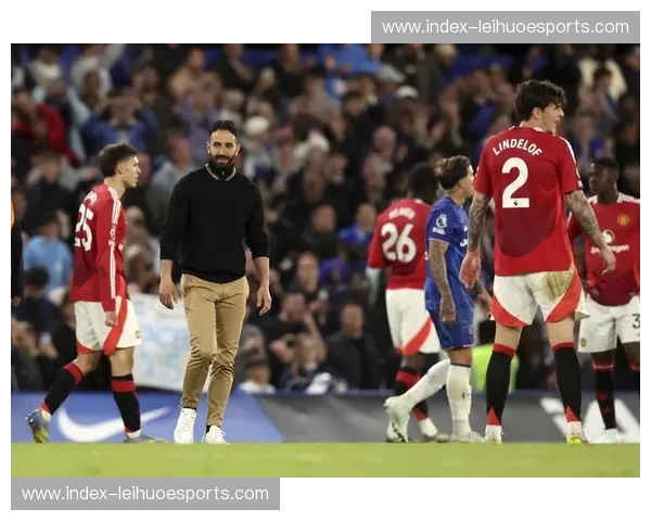 从连胜豪门到被保级队逼平 曼联战术单一性暴露隐患